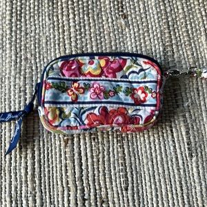 𝅺vera Bradley wallet wristlet.  Coin purse